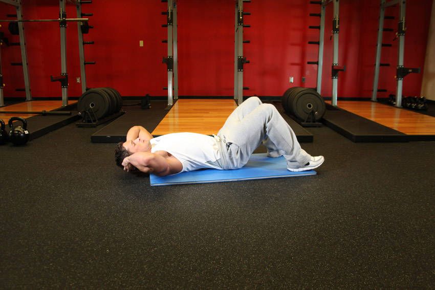 Crunch exercise demonstration, targeting the abs
