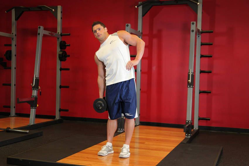 Dumbbell Side Bend exercise demonstration, targeting the abs