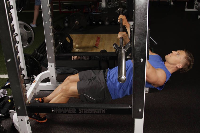Inverted Row exercise demonstration, targeting the back