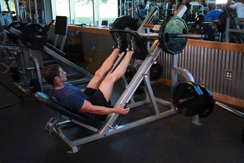 Leg Press exercise demonstration, targeting the quads