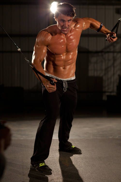 Single-Arm Cable Fly exercise demonstration, targeting the chest